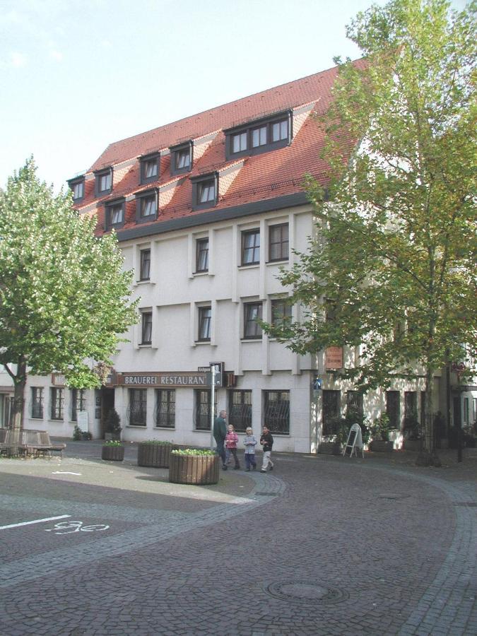 Hotel Und Restaurant Lamm Giengen an der Brenz Экстерьер фото