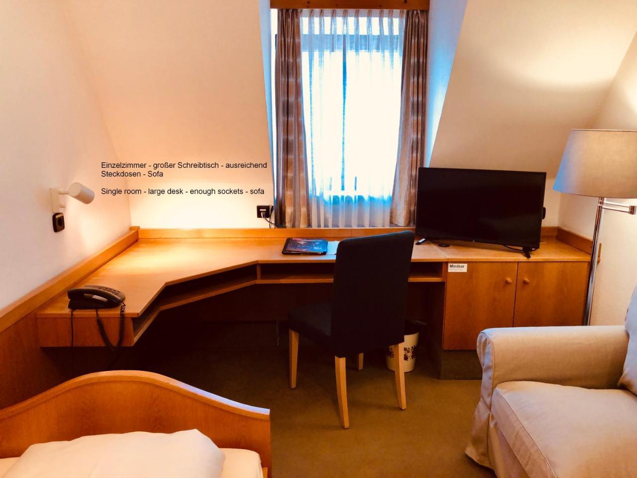 Hotel Und Restaurant Lamm Giengen an der Brenz Экстерьер фото