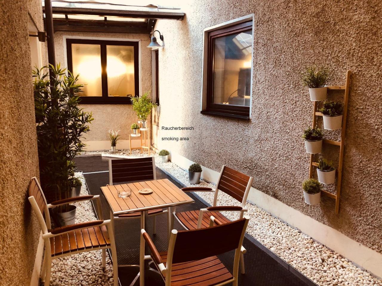 Hotel Und Restaurant Lamm Giengen an der Brenz Экстерьер фото